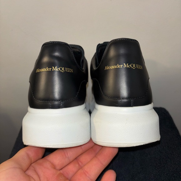 Alexander McQueen Oversized Sneaker